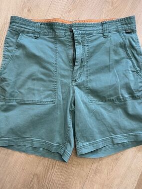Howler Brothers ✨ size 34 Clarksville Walk Shorts Green